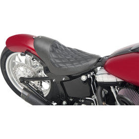 RSD - TRACKER FENDER SOLO SEAT - BOSS, DIAMOND STITCH WITH METAL LOGO - '00-17 SOFAIL