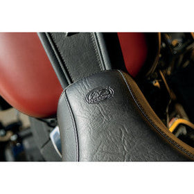 MUSTANG - MAX PROFILE TOUR SOLO SEAT - ORIGINAL STITCH - '18-20 FLDE & FLHC