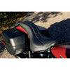 MUSTANG - DAYTRIPPER 2-UP SEAT - APEX STITCH - '18-20 FLDE, FLHC, & FLHCS