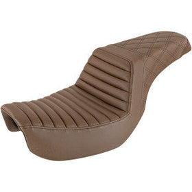 SADDLEMEN - STEP UP SEAT - BROWN, FRONT TUCK & ROLL, REAR LATTICE STITCHED - '18-20 FXBB