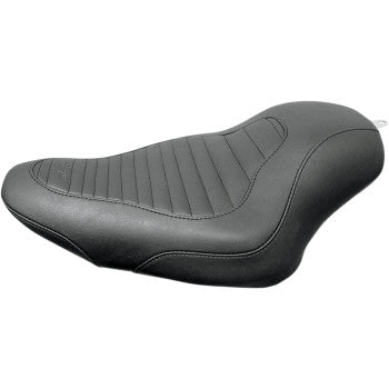 MUSTANG - TRIPPER SOLO SEAT - TUCK AND ROLL, SYNTHETIC LEATHER - '04-21 XL - 3.3 GALLON TANK