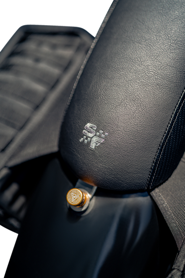 SLYFOX Drifter Seat - Gray Logo - Black Vinyl w/ Slipstop - Carbon Fiber - XL '04-'22 4684B-slyfox