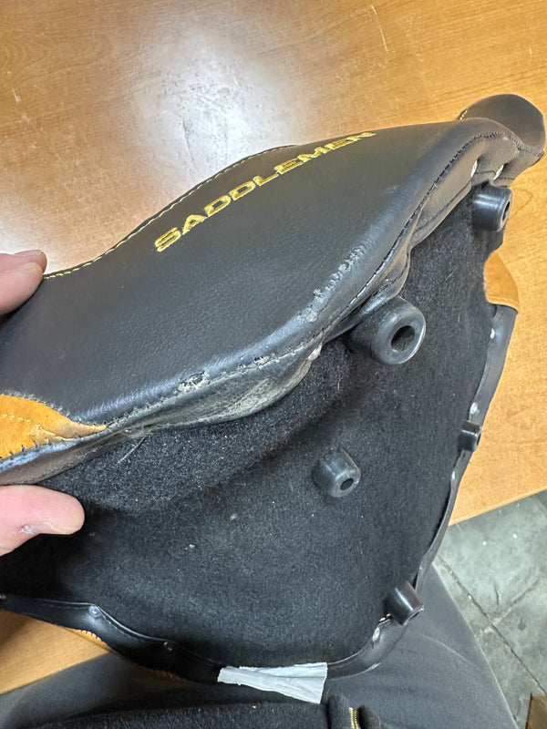 CLEARANCE FXLR/s/st seat