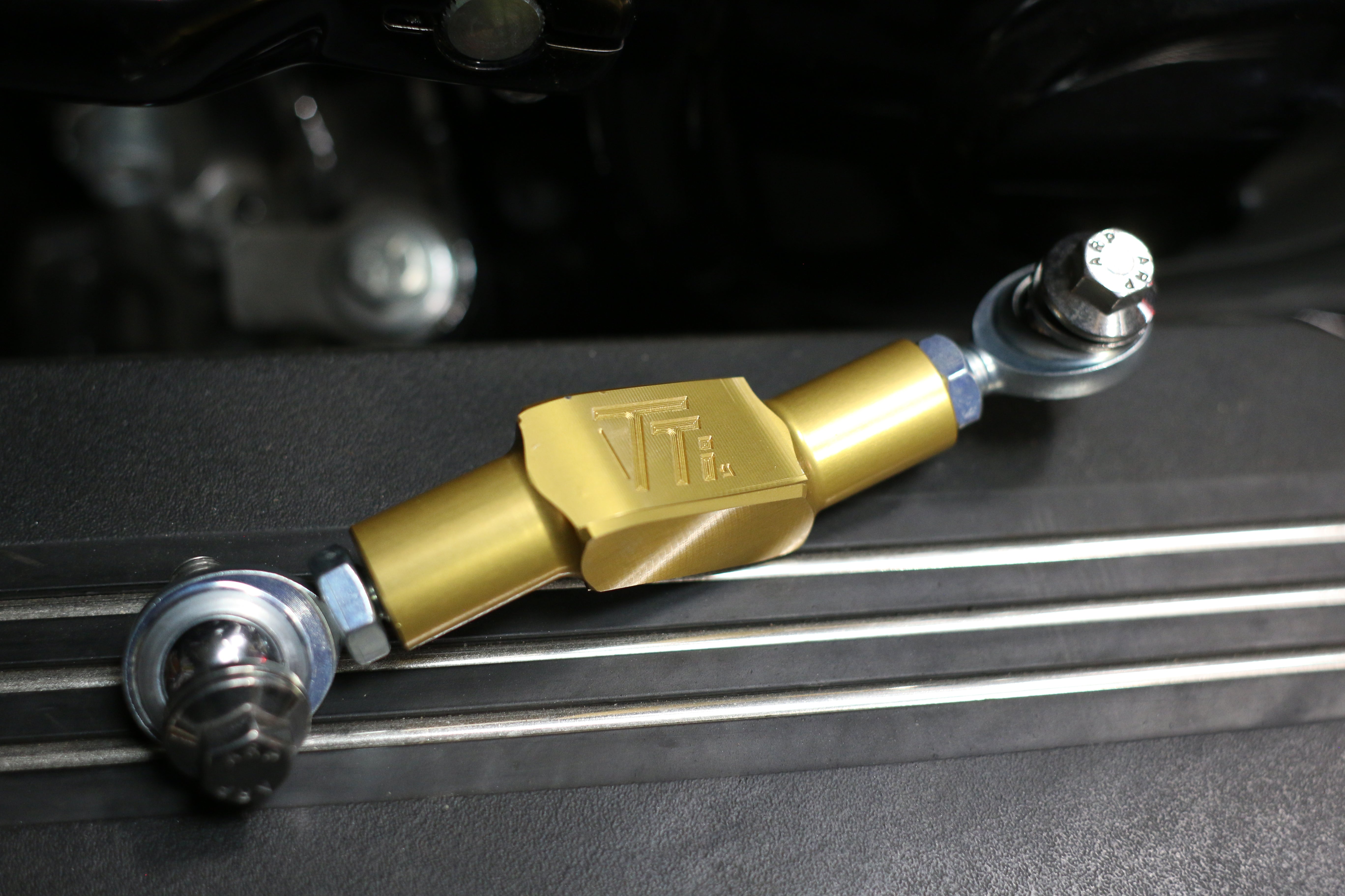 BACK BONEバックボーンsize MブラックトップモーターサイクルBTMC TB Rear Shock Set, Black with Adjustable Rebound - Monkey
