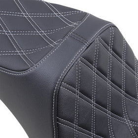 DRAG - PREDATOR III SEAT - BLACK SEAT, DOUBLE DIAMOND SILVER STITCHING - '06-17 SOFTAIL