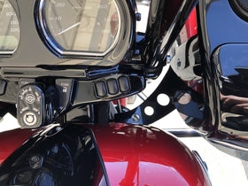 BUNG KING - ROAD GLIDE FAIRING SUPPORT BRACKETS