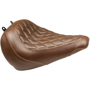 MUSTANG - WIDE TRIPPER FRONT SOLO SEAT - BROWN, DIAMOND STITCH - '18-20 FLFB & FLFBS