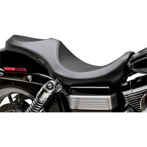 LE PERA - VILLAIN 2-UP SEAT - SMOOTH - '06-17 DYNA