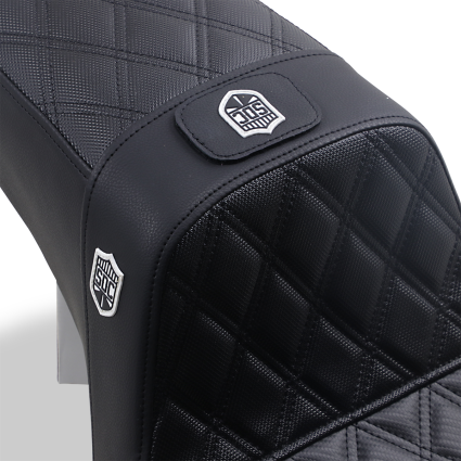SDC Carbon Fibre Pro Series with Gripper and Back Rest - 06+ Dyna